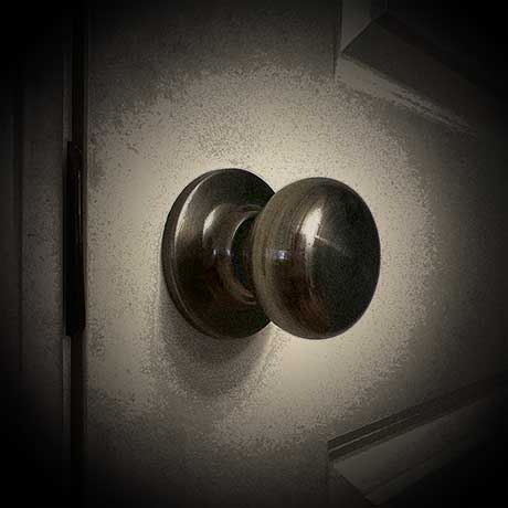 escape room door handle